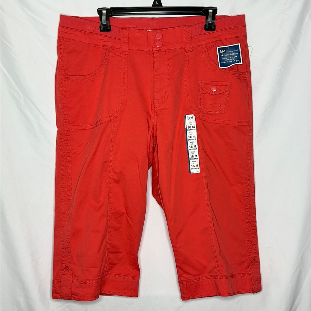 NWT Lee Easy Fit Skimmer Cargo Capri